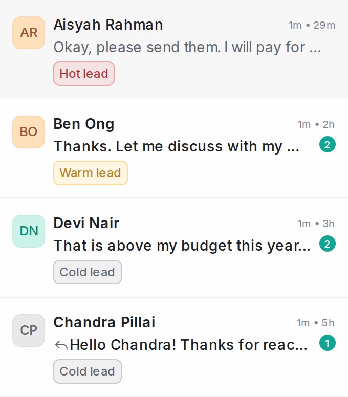 Conversation list with hot, warm and cold lead badges